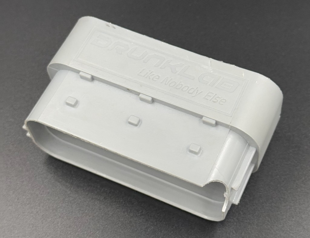 Damaged VILKUS-62 DPF/SCR-off emulator with visible mechanical issues